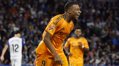 平在其中扮 平在其中扮